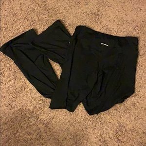 Black yoga pants